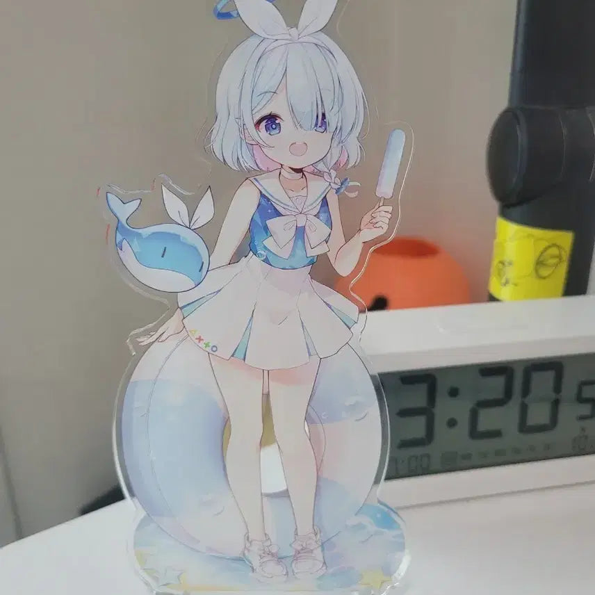 [BUNJANG] Blue Archive Summer Arona Acrylic Stand / 블루아카이브 여름 아로나 아크릴 스탠드