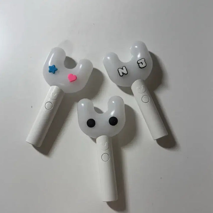 [BUNJANG] NewJeans Binky Bong Keyring / 뉴진스 빙키봉 키링