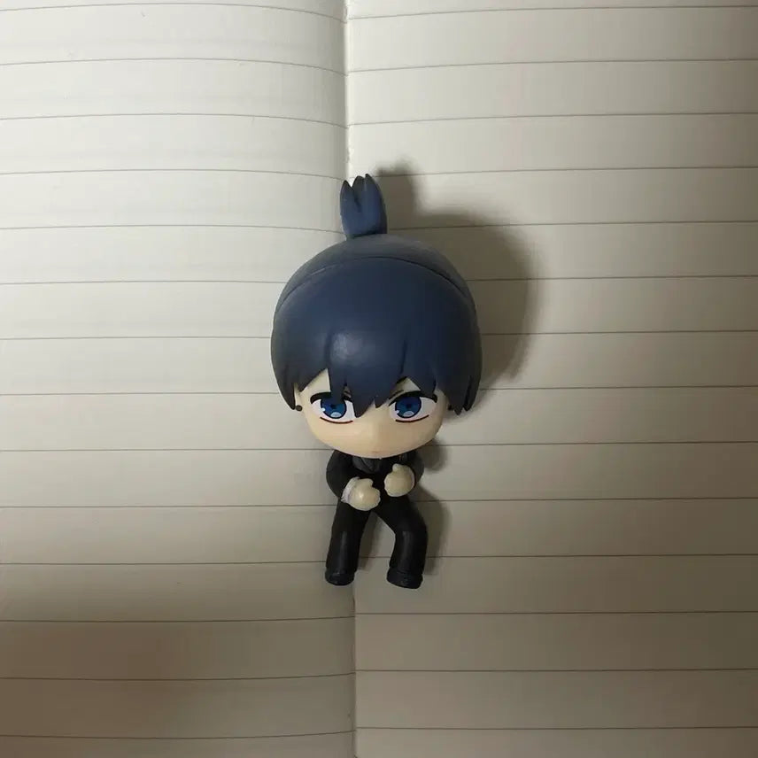 [BUNJANG] Chainsaw Man Aki Hayakawa Hugcott Cable Bite Mini Figure / 체인소맨 하야카와 아키 허그코트 케이블바이트 미니 피규어 가챠 굿즈 판매