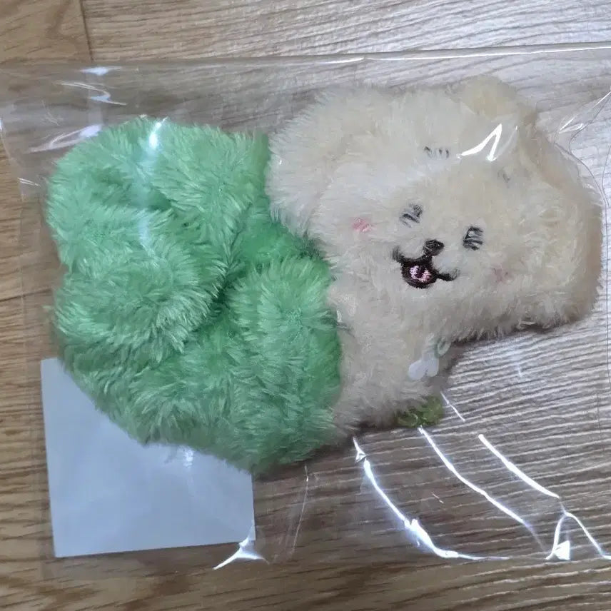 [BUNJANG] NCT WISH Jaehee Dangtreever Scrunchie (Sealed) / 엔시티위시 재희 댕트리버 스크런치 미개봉 양도 판매