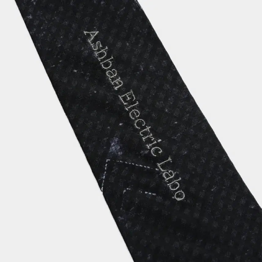 [BUNJANG] Zutto Mayoi Jumbo Tie Black / 즛토마요 좀크라 굿즈 넥타이 블랙 판매합니다