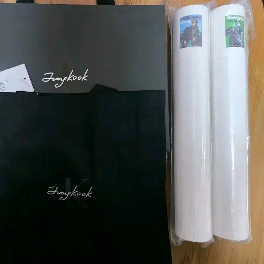 [BUNJANG] Calvin Klein Jungkook Eco Bag, Poster Set, Shopping Bag Bundle / 캘빈클라인 정국 에코백, 포스터2종류, 쇼핑백 일괄양도합니다.