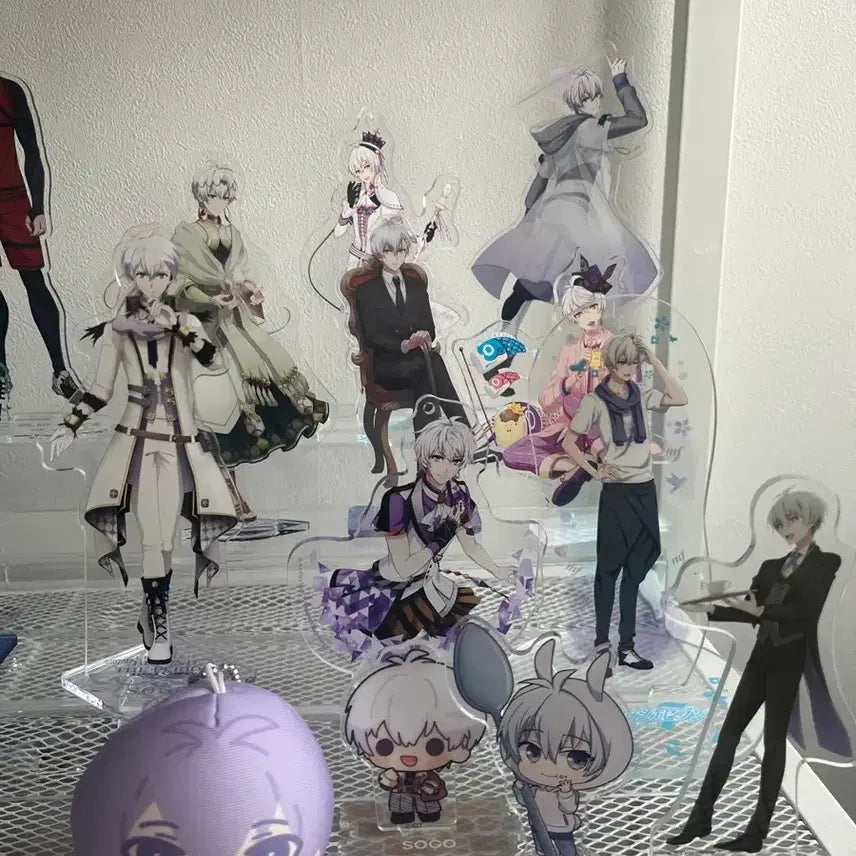 [BUNJANG] Idolish7 Sogo Osaka Acrylic Stand Bundle / 아이나나 아이돌리쉬세븐 오오사카 소고 아크릴 일괄