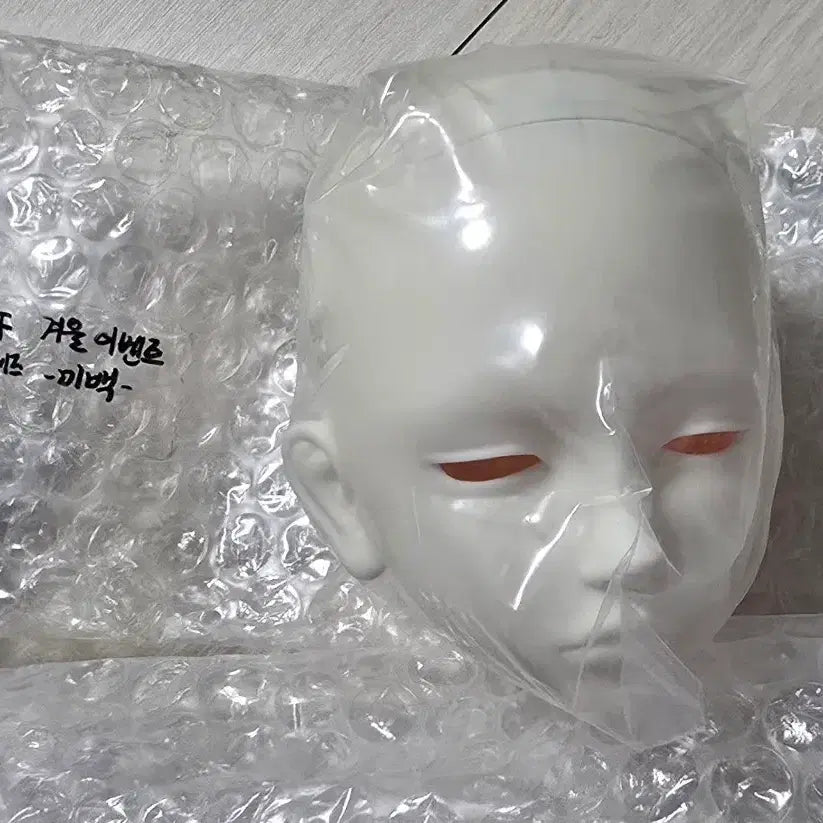 [BUNJANG] Roots Winter Event SD Head (Pale Skin) - Unsealed / 루츠 겨울 이벤트 헤드 sd 미백 (시니어 델프 보리 한정 로맨스)