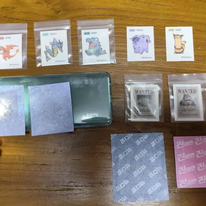 [BUNJANG] Pokemon and One Piece Stickers Bundle Set / 포켓몬 띠부씰 원피스 띠부씰