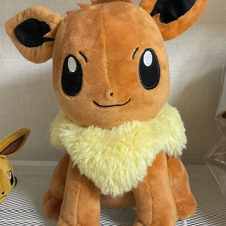 [BUNJANG] Official Pokemon Eevee Medium Plush / 이브이 정품 중형 인형 포켓몬스터