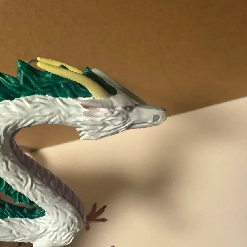 [BUNJANG] Studio Ghibli Spirited Away Haku Dragon Ver. Figure / [지브리 정품] 센과치히로 하쿠 피규어 (용 버전)