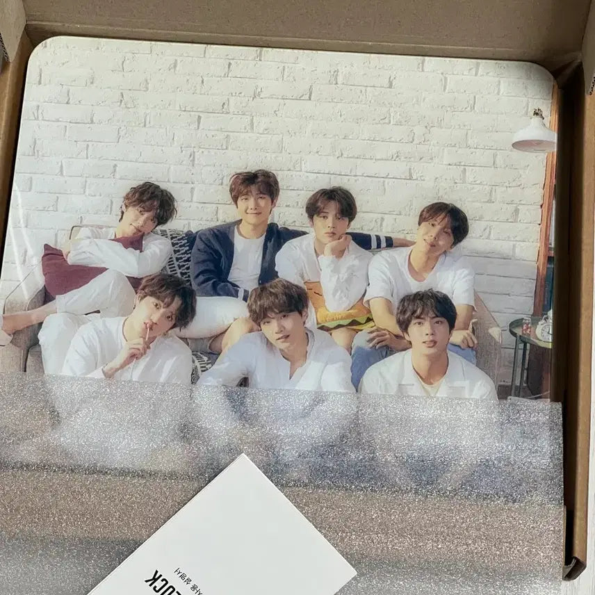 [BUNJANG] BTS Today Exhibition Acrylic Clock / [새상품]방탄소년단 오늘 전시 아크릴 시계 (BTS clock)