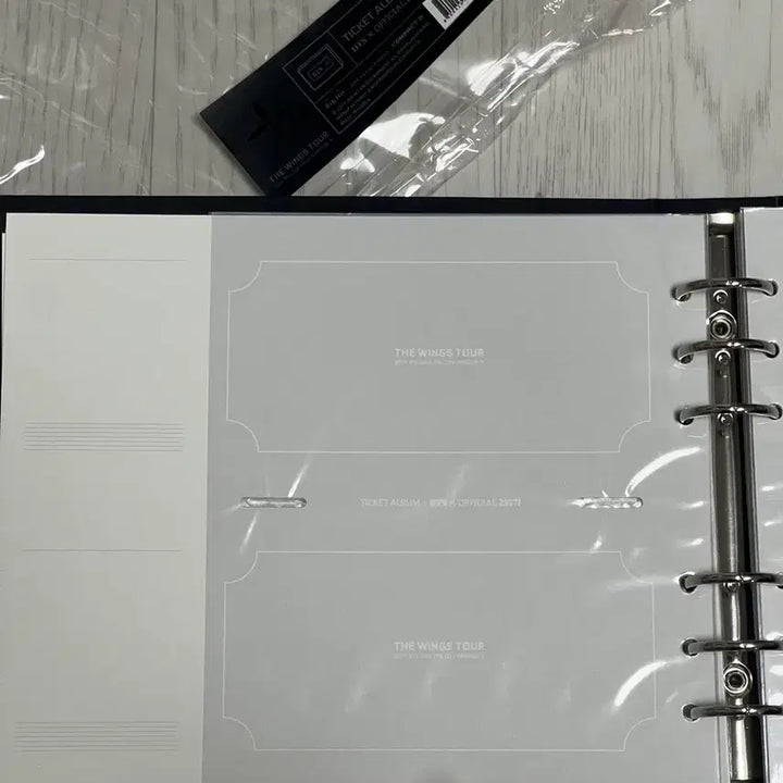 [BUNJANG] BTS Wings Tour Goods Bundle Set (Ticket Binder, Postcard Set, Photo Frame Set, Program Book) / 방탄 BTS 윙즈 투어 굿즈(티켓바인더+스탬프씰+포토프레임세트+프로그램북