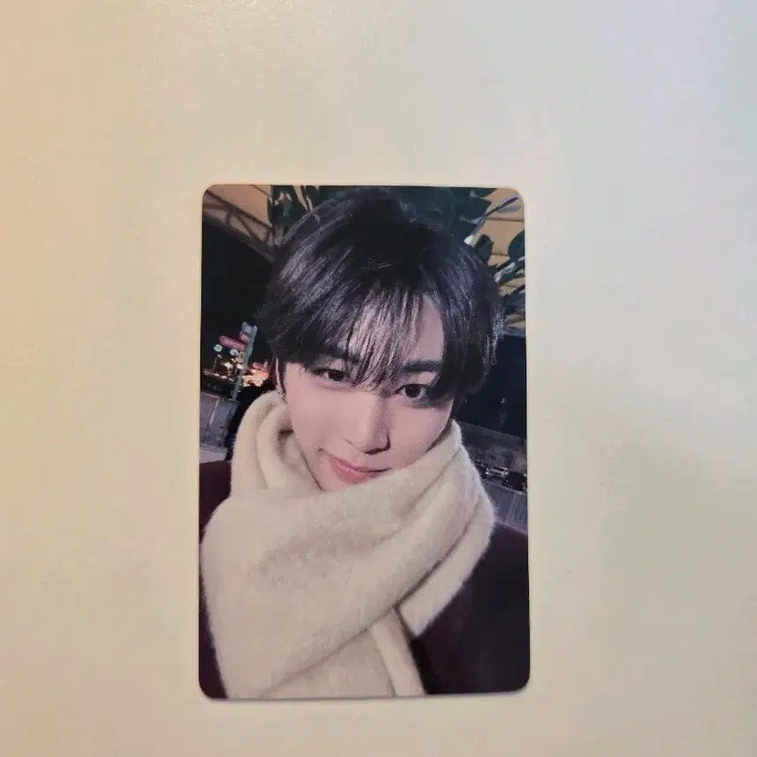 [BUNJANG] Taesan NoGenre IzWe Photocard / (동영상확인) 태산 노장르 이즈위 포카