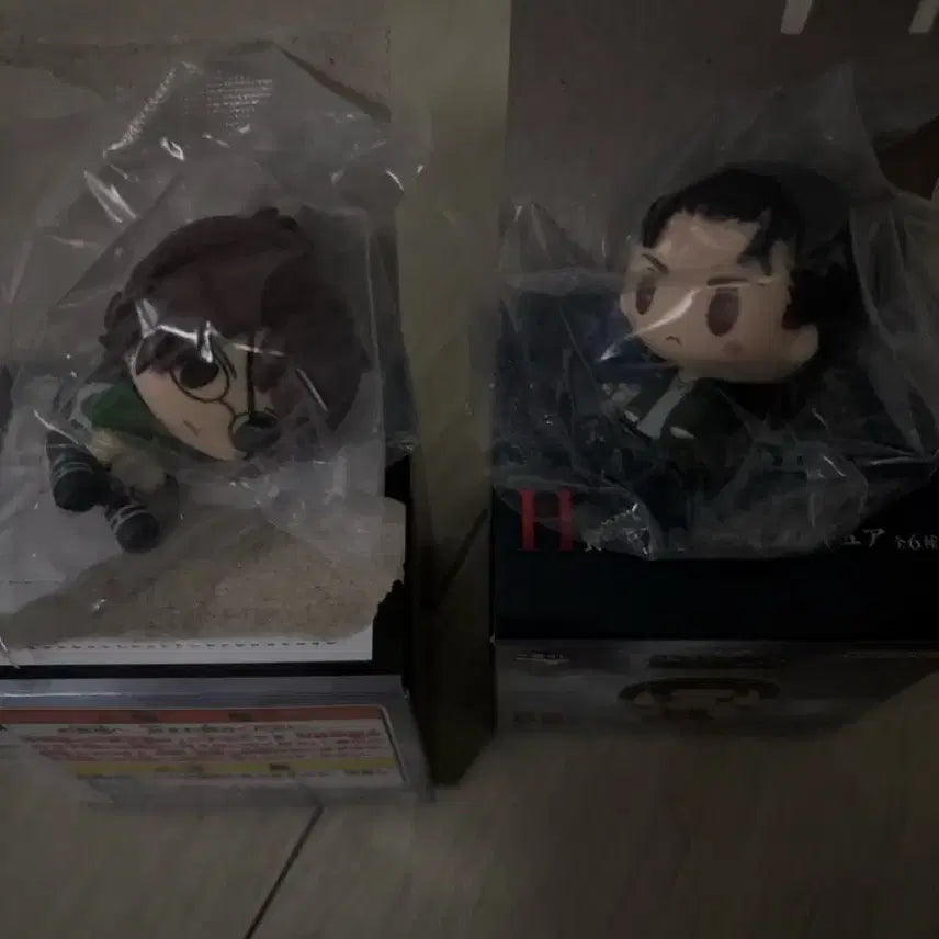 [BUNJANG] Attack on Titan Hange Zoë &amp; Eren Yeager Chokonokko Figure (Sealed) / 진격거 한지,에렌 초코노코