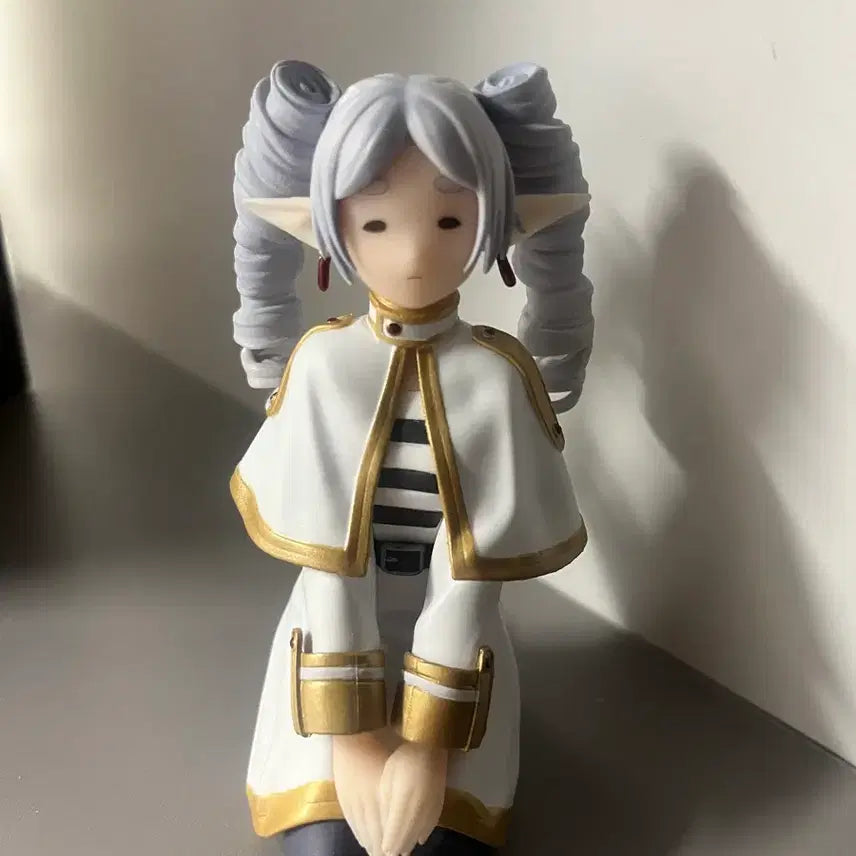[BUNJANG] Frieren Choconoose Figure (Unsealed) / 프리렌 쵸코노세 롤빵머리 개봉품