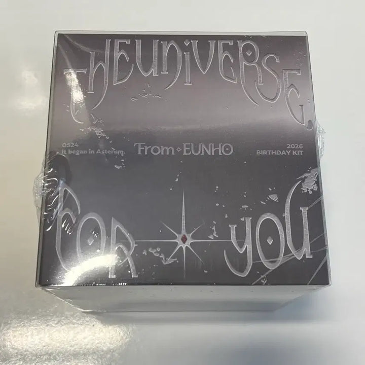 [BUNJANG] PLAVE Eunho Birthday Kit Bundle Set / 플레이브 은호 생일 키트+1차 반팔+스트레스볼+모자+빅포카 일괄