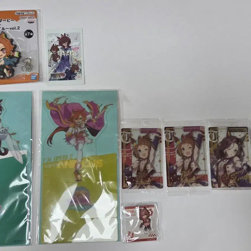 [BUNJANG] Uma Musume Goodies Bundle Set - Daiwa Scarlet, Smart Falcon, Vodka, Symboli Rudolf, Taiki Shuttle, Admire Vega, Gold Ship, Mejiro McQueen / 우마무스메 굿즈 일괄 오페 타키온 데어링 하트 킹 헤일로 마짱 비코