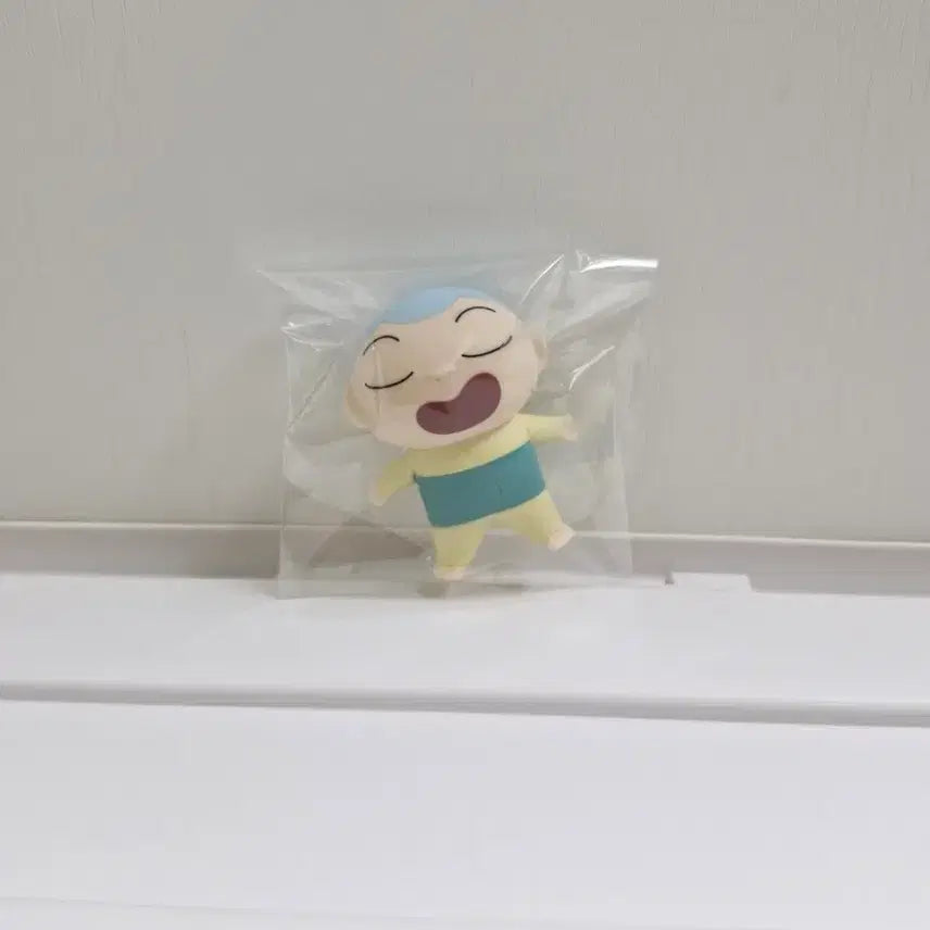 [BUNJANG] Crayon Shin-chan Sleeping Huni Figure / 천원의 행복 선착순 1명 짱구는못말려 잠자는훈이 피규어