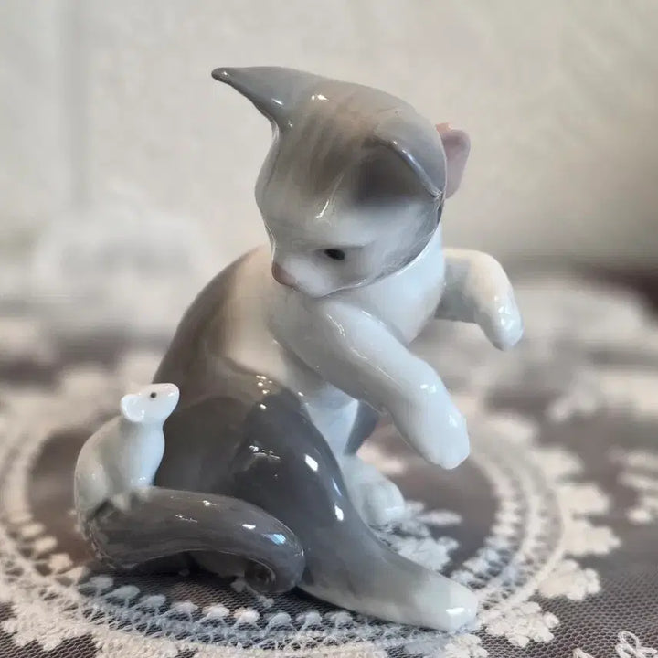 [BUNJANG] Lladró Cat Figurine with Mouse Accent / 야드로 고양이 피겨린
