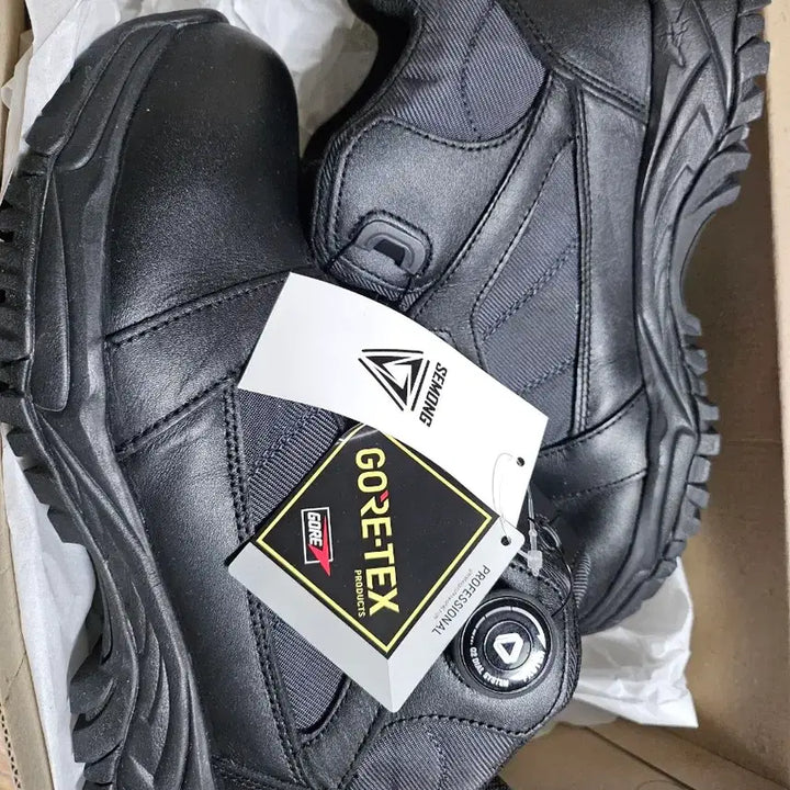[BUNJANG] Semo Gore-Tex Hiking Boots (265mm) / 고어택스 등산화 기동화 265