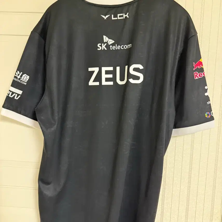 [BUNJANG] T1 League 2023 Zeus Jersey 2XL / [2XL] 23티원 제우스 유니폼 판매합니다 롤 유니폼