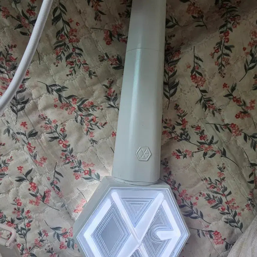 [BUNJANG] EXO Official Lightstick / 또리디봉 팝니다