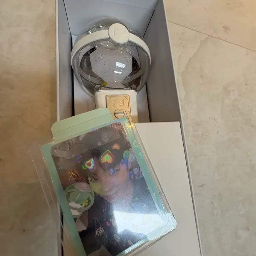[BUNJANG] Park Ji Hoon Lightstick Photocard Bundle Set / 현물보유 박지훈 응원봉 판매 포토카드 포함