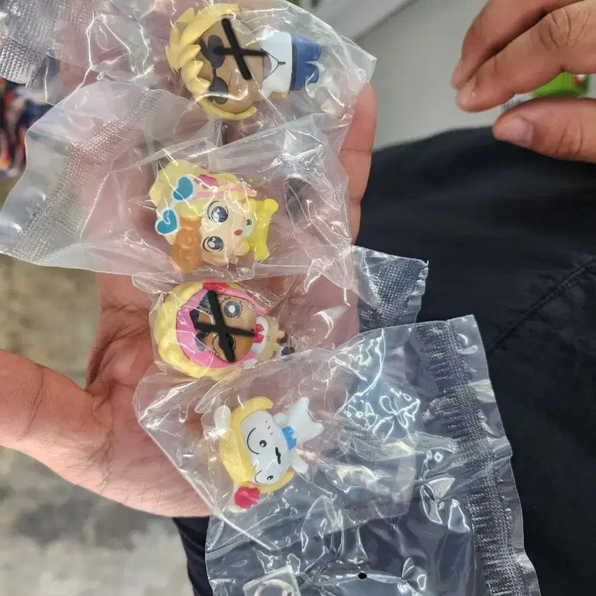[BUNJANG] Crayon Shin-chan Garu Gacha Set (Whitey, Chibi) / 짱구 갸루 가챠 짱아 흰둥이 일괄