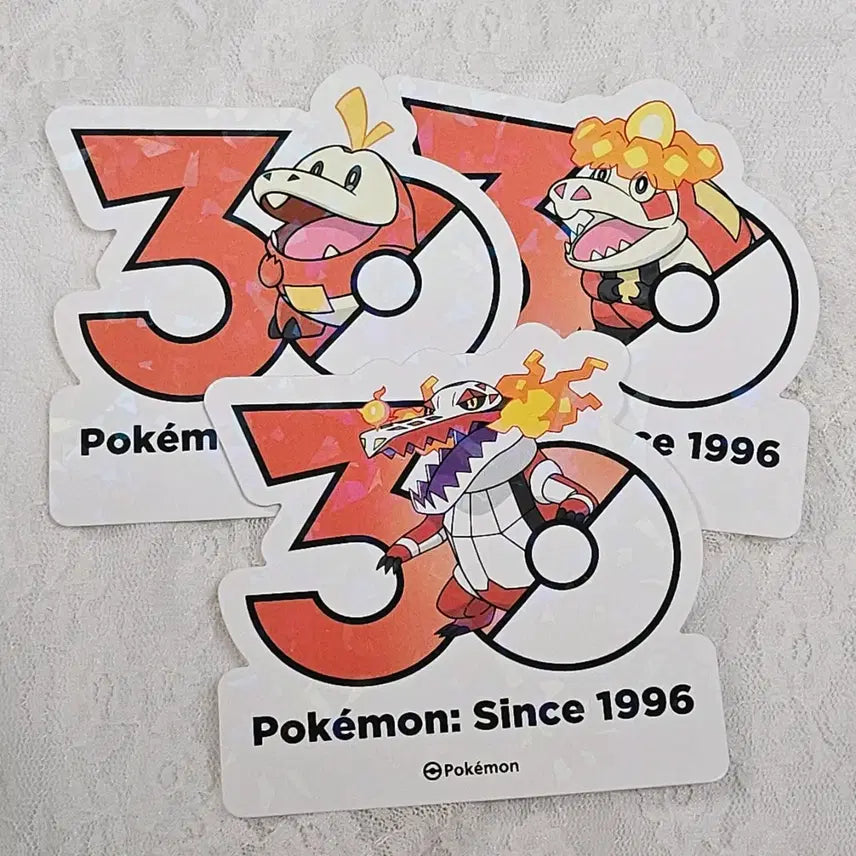 [BUNJANG] Pokemon 30th Anniversary Logo Sticker Bundle Set - Scovill &amp; Garganacl / 일괄) 포켓몬 30주년 로고 스티커 뜨아거 악뜨거 라우드본