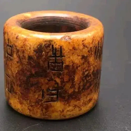 [BUNJANG] Collection of Exquisitely Carved Han Dynasty Jade Thumb Rings / 정교하게 조각된 한나라 시대 수옌 옥 엄지반지 모음