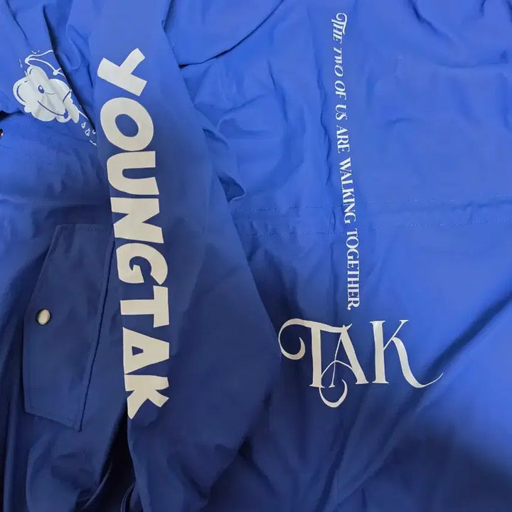 [BUNJANG] Young Tak Raincoat Size M / 영탁 비옷