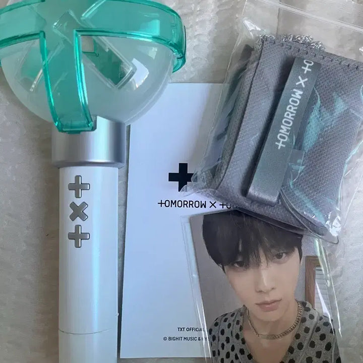 [BUNJANG] TXT Official Lightstick Ver.2 / 투바투 txt 응원봉 ver.2 모아봉