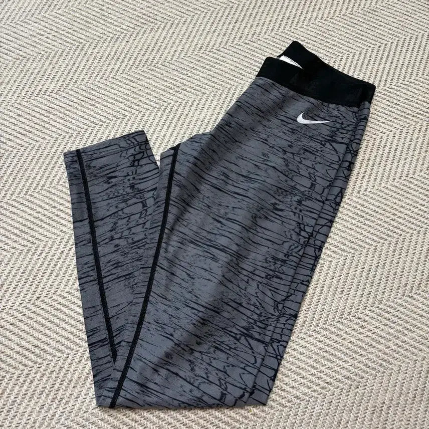 [SOLD OUT] 나이키 레깅스