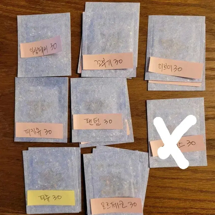 [BUNJANG] Pokemon Bread Stickers Season 5 Logo Seals Squirtle, Pichu, Eevee, Magikarp, Morpeko / 포켓몬띠부씰 시즌5 로고씰 판매(7/3)