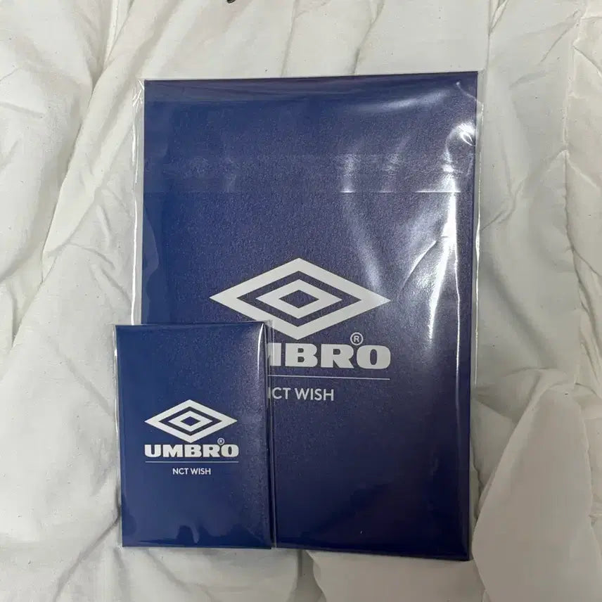 [BUNJANG] NCT Wish Umbro Bundle Set Photocard Poster / >일괄가격< 엄브로 엔위시 엔시티위시 구매 특전 포카 포스터 양도