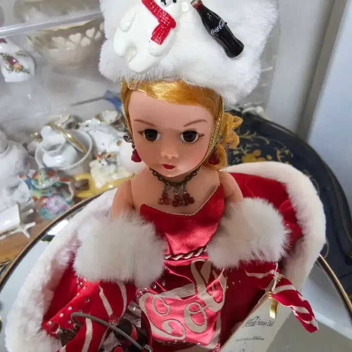 [BUNJANG] Madame Alexander Coca-Cola Fantasy Doll / 마담알렉산더 코카콜라 판타지