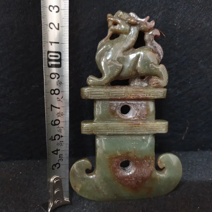 [BUNJANG] Late Spring and Autumn Period Huatian Jade Kylin Sculpture / (수원만물)출토 춘추시기 화전옥 기린상 옥기