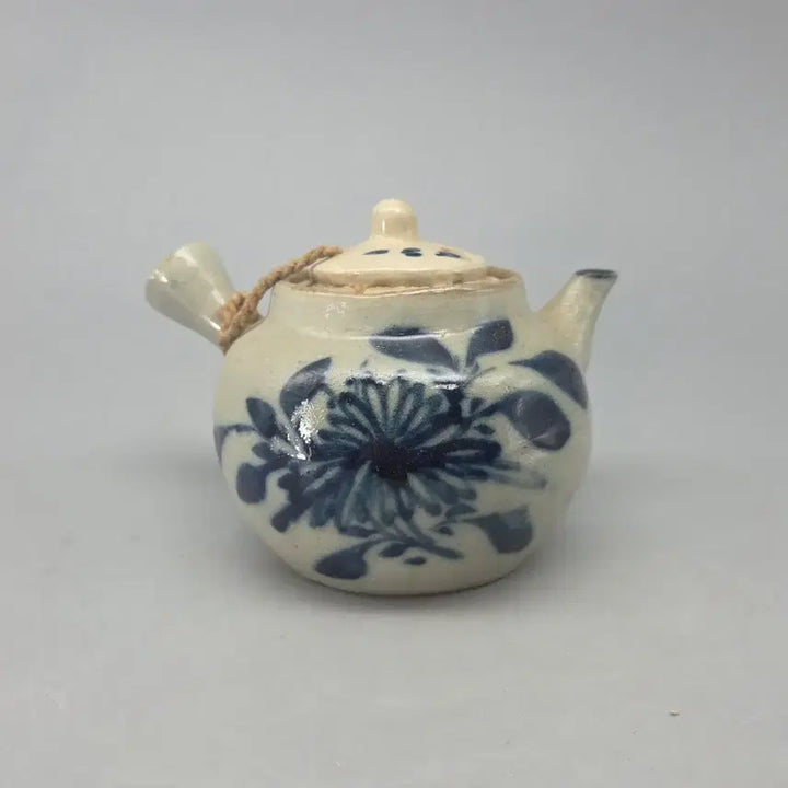 [BUNJANG] Chinese Republic Celadon Chrysanthemum Pattern Teapot / 골동품 진품 청말 민국 자주요 청화 국화문 횡파호 다관