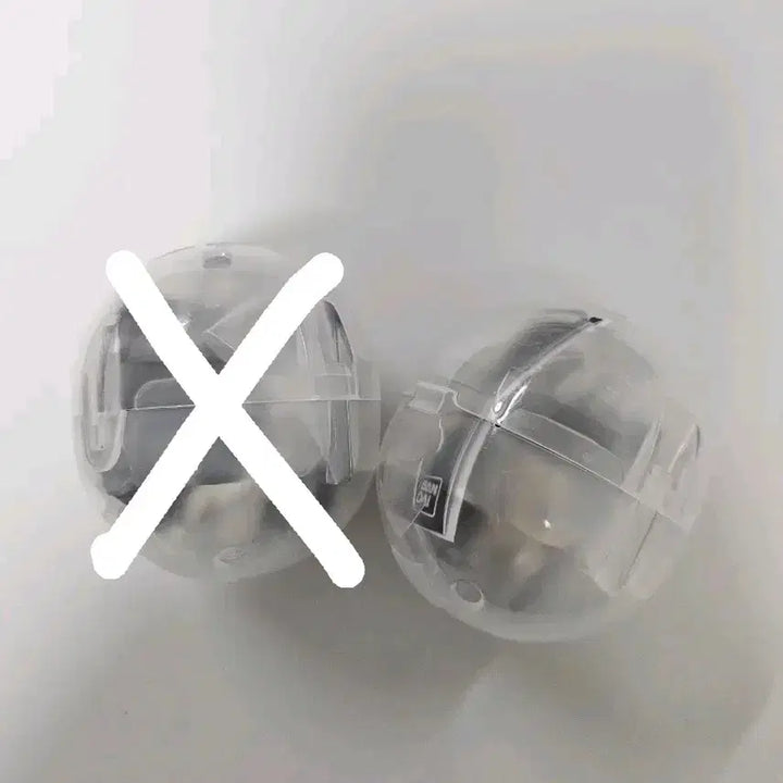[BUNJANG] Demon Slayer Mugen Train Gachapon Hakuji Keychain (Loop Included, Ball Chain Excluded) / 미개봉) 귀멸의칼날 귀칼 무한성 대롱 가챠 하쿠지 (고리형O,볼체인X)