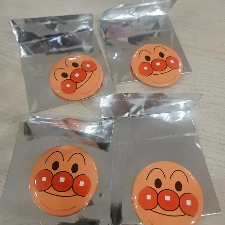 [BUNJANG] Anpanman Badge / 호빵맨 뱃지