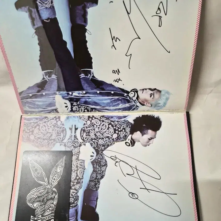 [BUNJANG] GD&amp;TOP Official 1st Full Album Signed CD with Photocard / (초록색초반)GD&amp;TOP 정규 1집 친필사인 CD + 카드