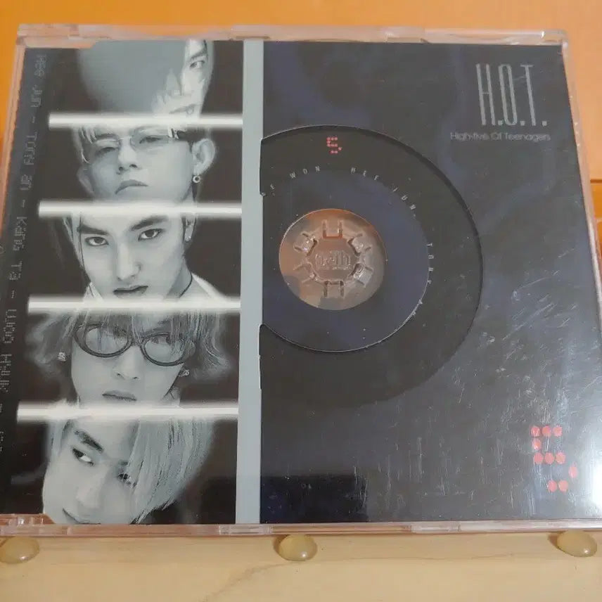 [BUNJANG] H.O.T. 5th Album CD / 가요 CD 시디 음반 앨범 H.O.T. 5집