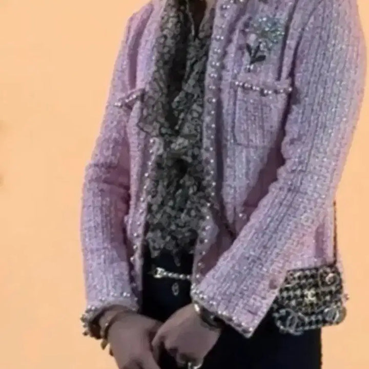 [BUNJANG] GD Daisy Brooch / 지디 데이지 브로치 최저가 팝니다!
