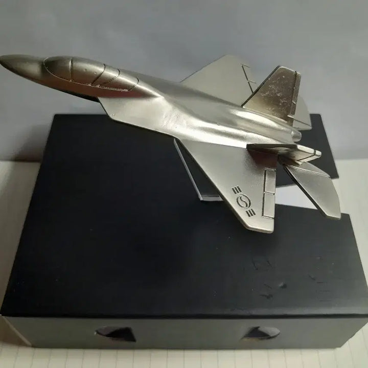 [BUNJANG] South Korea KAI KF-21 Limited Edition Fighter Jet Model / 대한민국 KAI KF-21 한정판 전투기 모형 급처!
