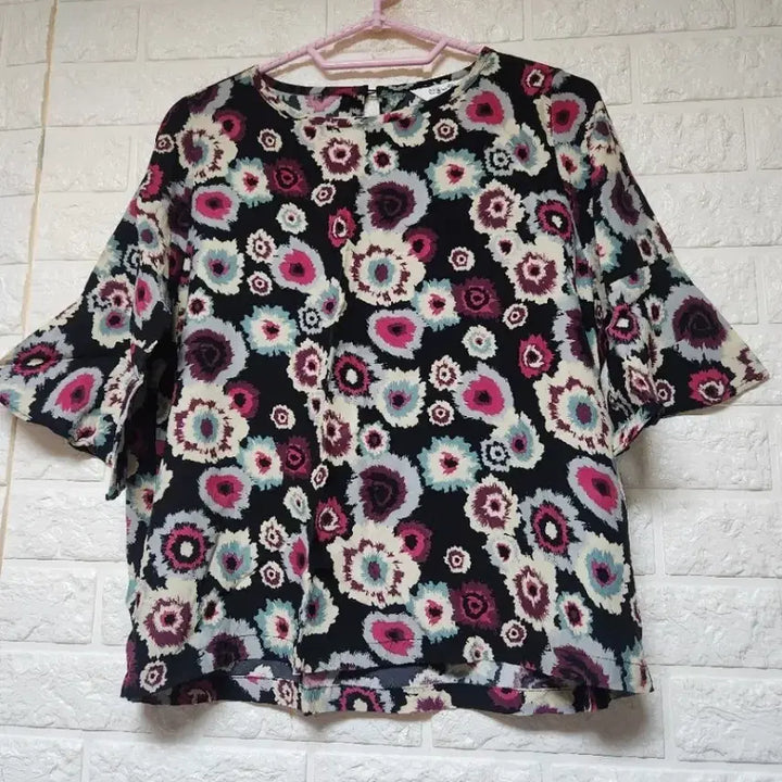 [SOLD OUT] 인견 꽃무늬 티셔츠