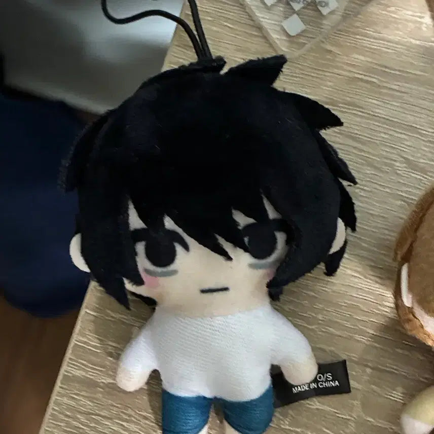 [BUNJANG] Death Note L, Light Yagami Acrylic Standee &amp; Plush Doll Bundle Set / 데스노트 엘 라이토 아크릴 스탠드 + 누이 인형 가챠 일괄