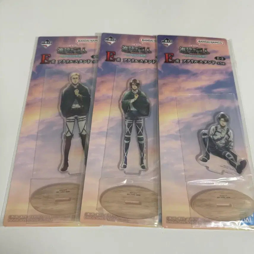 [BUNJANG] Attack on Titan Ichiban Kuji Prize E Acrylic Stand Bundle Set (Sealed) / [미개봉]진격거 제일복권 E상 3종 일괄