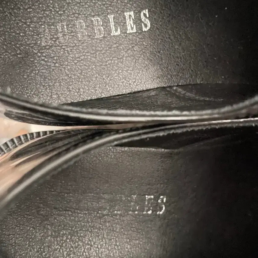 [BUNJANG] Bubbles Size 37 Shoes / 교판)버블즈9cm 37사이즈