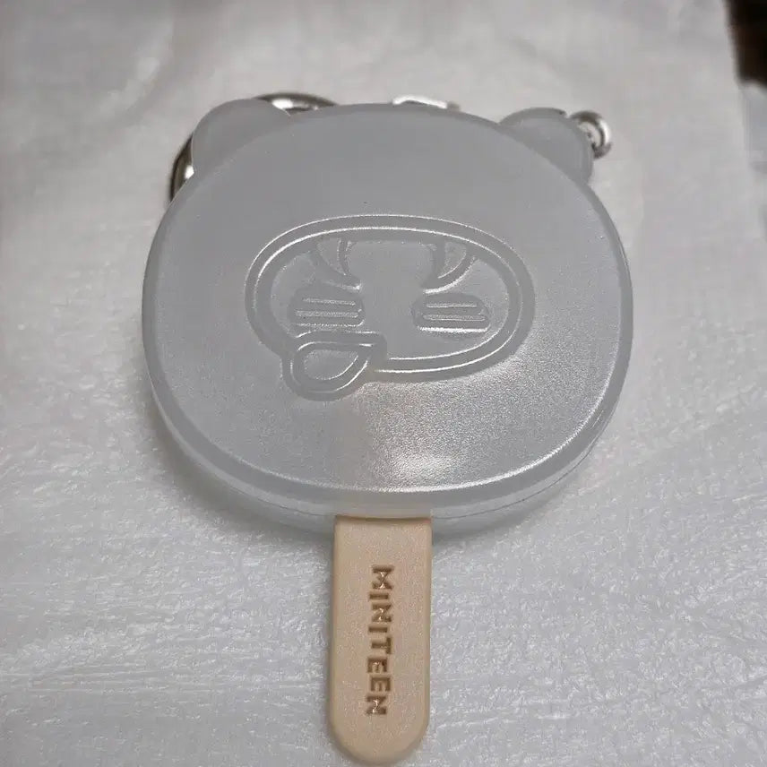 [BUNJANG] SEVENTEEN Miniteen Ice Cream Keychain / 세븐틴 미니틴 팝업 아이스크림 키링 논버(버논)