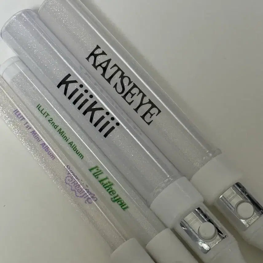 [BUNJANG] ILLIT Kiki Cat-Eye Temporary Support Rod / 아일릿 키키 캣츠아이 임시응원봉