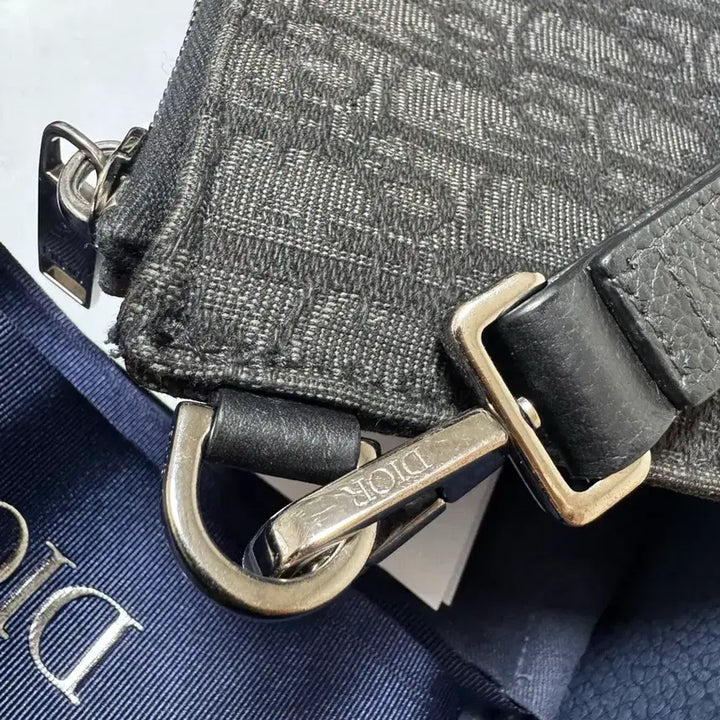 [BUNJANG] Dior Oblique Jacquard A4 Clutch / 디올 클러치