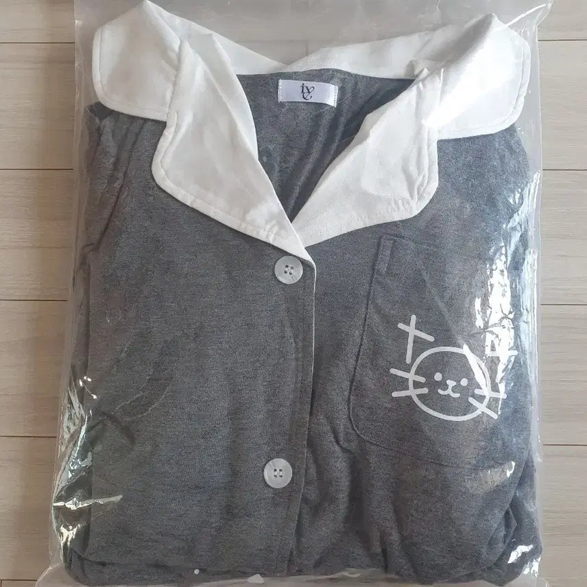 [BUNJANG] IVE Fan Concert MD Rei Pajamas Unsealed / 아이브 팬콘 MD 리즈 파자마 단순개봉 판매 양도
