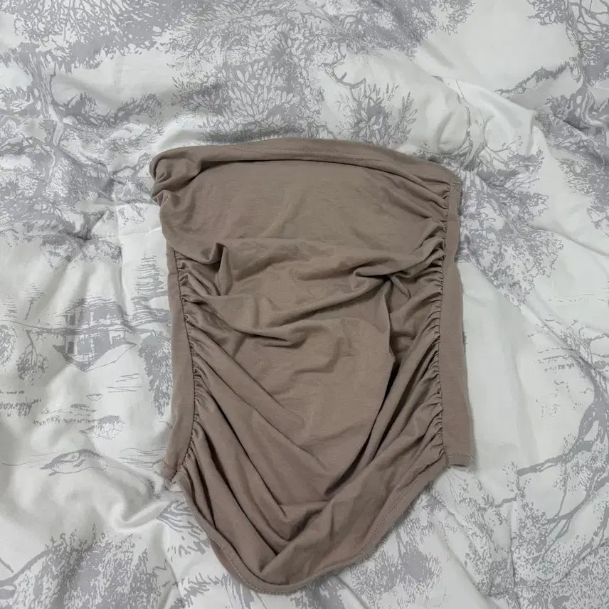 [BUNJANG] Shirring Tube Top - Beige / 셔링 튜브탑 베이지